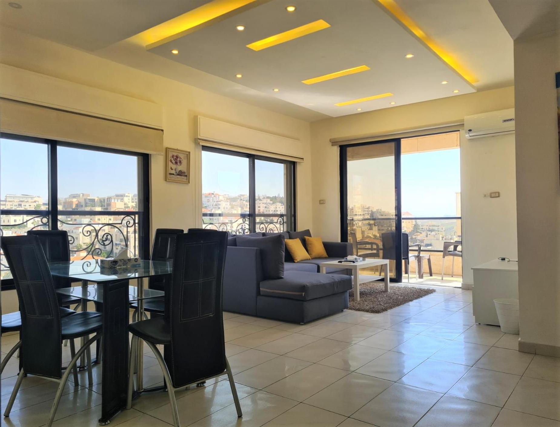 Dair Ghbar Gate Apartments Amman Bagian luar foto