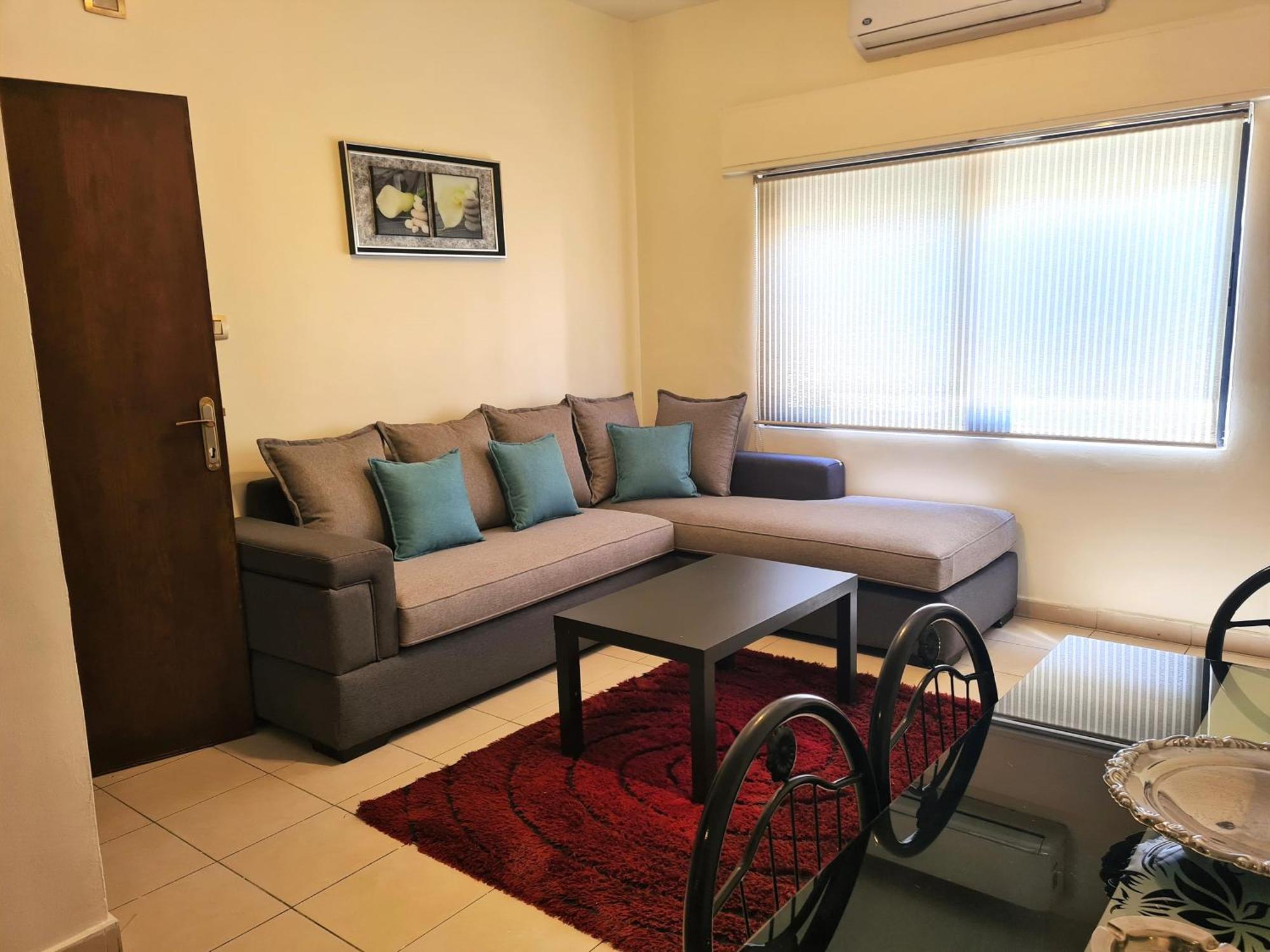 Dair Ghbar Gate Apartments Amman Ruang foto