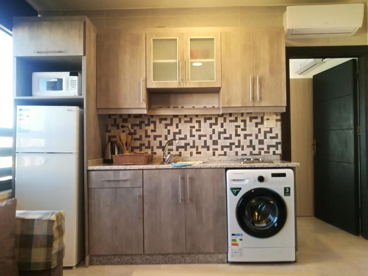 Dair Ghbar Gate Apartments Amman Bagian luar foto